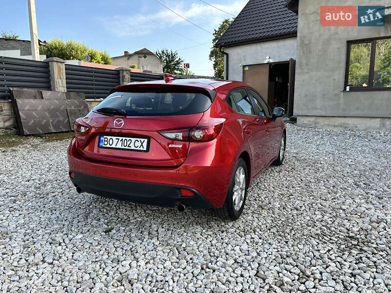 Хэтчбек Mazda 3 2014 в Тернополе
