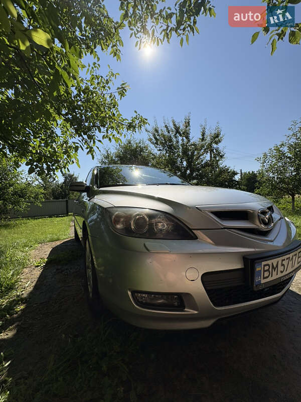 Хэтчбек Mazda 3 2008 в Киеве