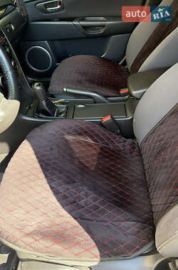 Хэтчбек Mazda 3 2008 в 