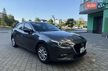 Mazda 3 2015