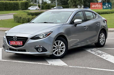 Седан Mazda 3 2014 в Києві
