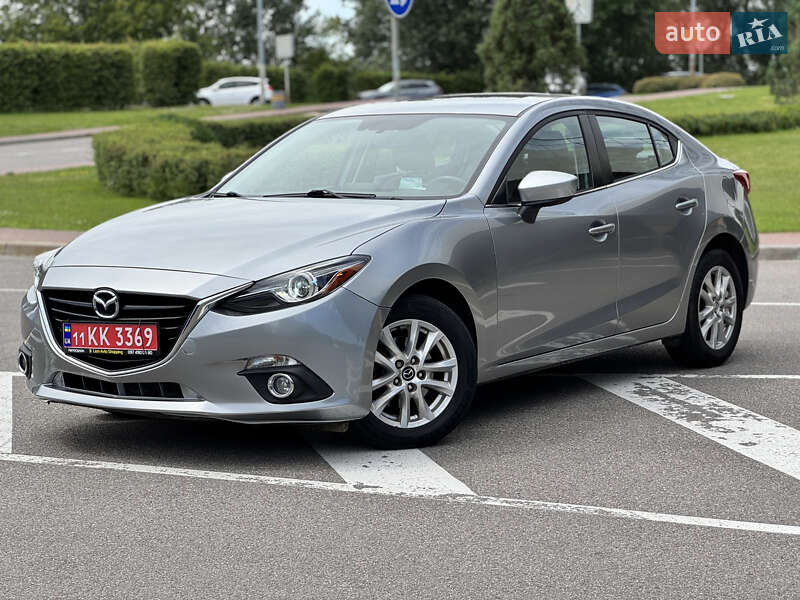 Седан Mazda 3 2014 в 