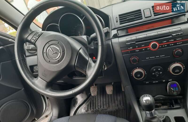 Хетчбек Mazda 3 2006 в Лубнах
