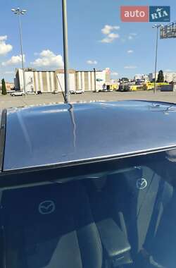 Седан Mazda 3 2004 в 