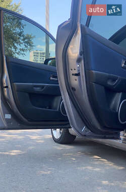 Седан Mazda 3 2005 в 