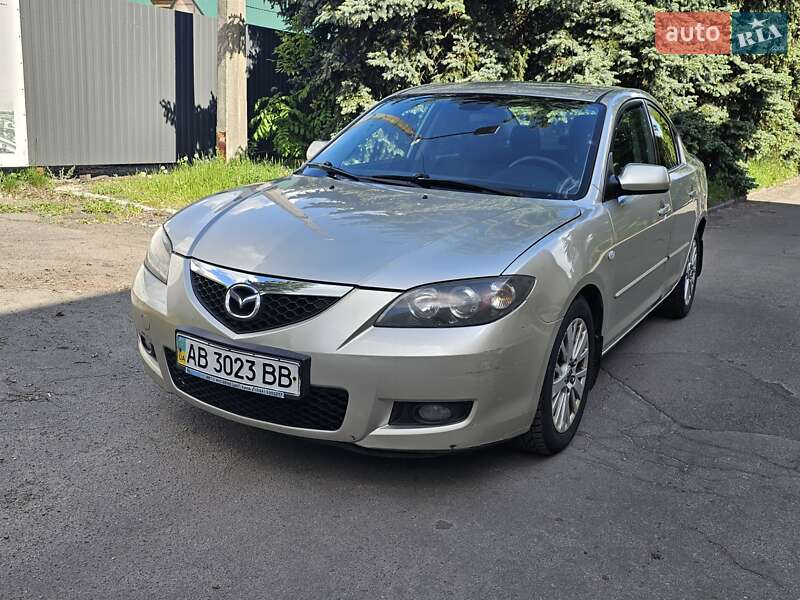 Седан Mazda 3 2009 в 