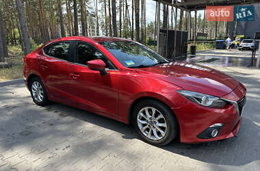 Седан Mazda 3 2015 в 