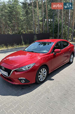 Седан Mazda 3 2015 в 