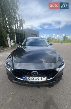 Седан Mazda 3 2021 в 