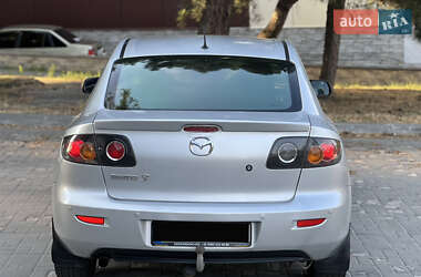 Седан Mazda 3 2006 в 