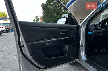 Седан Mazda 3 2006 в 