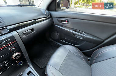 Седан Mazda 3 2006 в 
