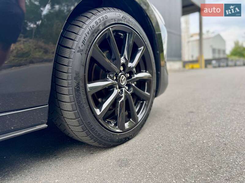 Хэтчбек Mazda 3 2021 в Киеве