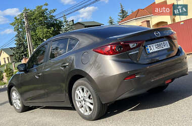 Седан Mazda 3 2017 в 