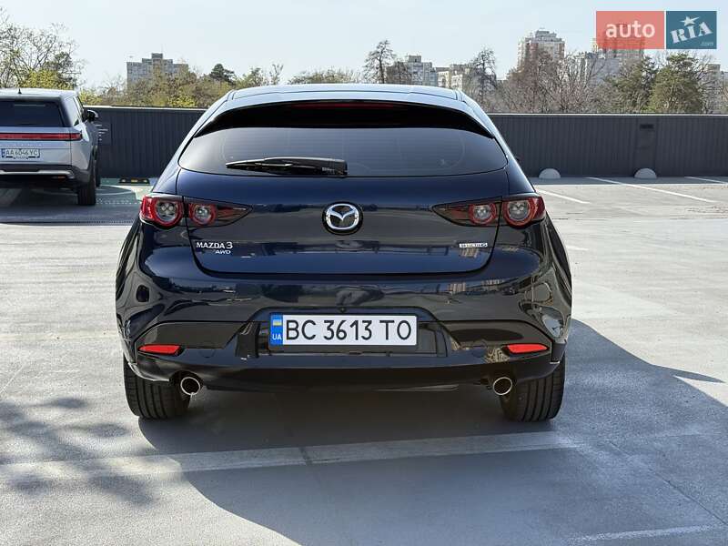 Хэтчбек Mazda 3 2019 в Киеве
