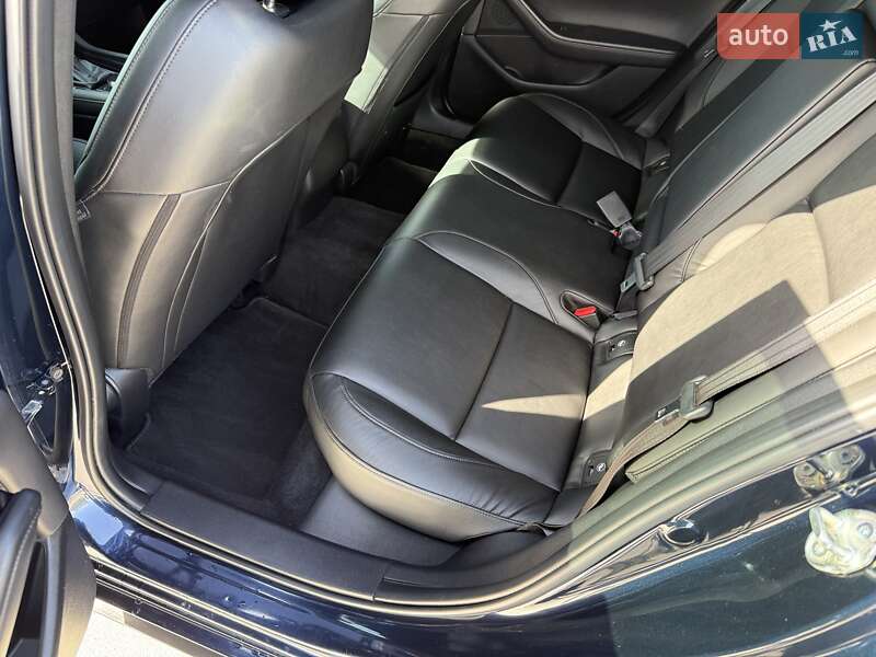 Хэтчбек Mazda 3 2019 в Киеве