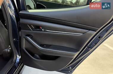 Хэтчбек Mazda 3 2019 в 