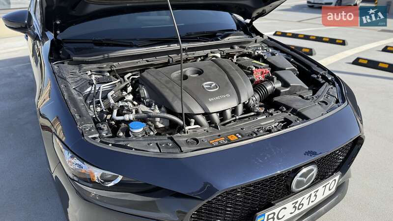 Хэтчбек Mazda 3 2019 в Киеве