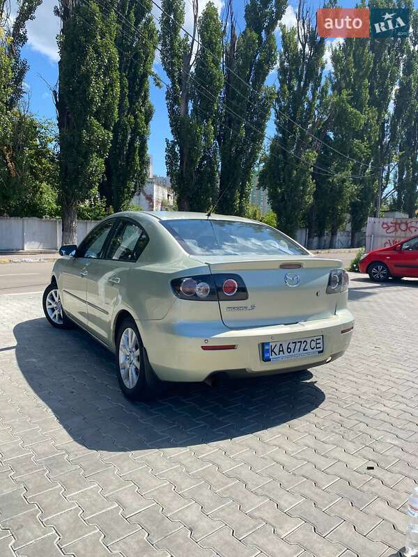 Седан Mazda 3 2008 в Киеве