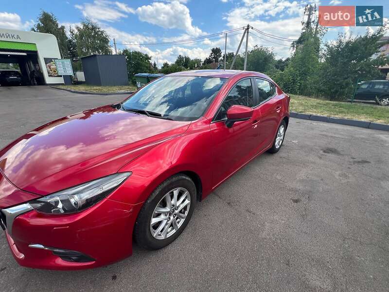 Седан Mazda 3 2018 в Киеве
