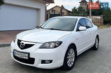 Седан Mazda 3 2008 в Ізмаїлі