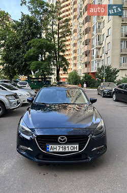 Mazda 3 2016