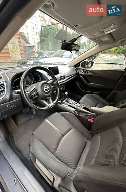 Седан Mazda 3 2016 в 