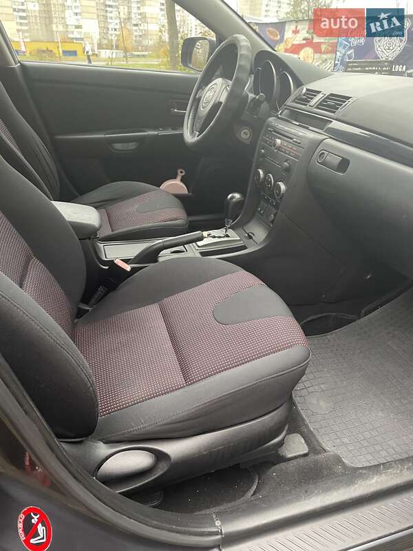 Хэтчбек Mazda 3 2006 в Киеве