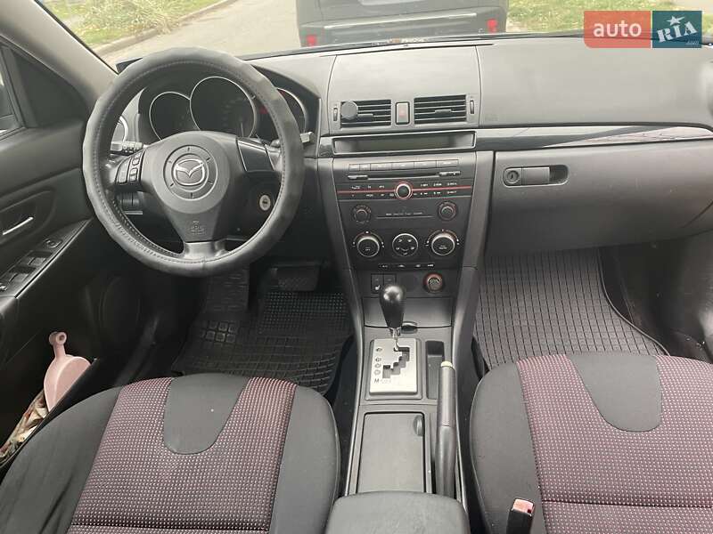 Хэтчбек Mazda 3 2006 в Киеве