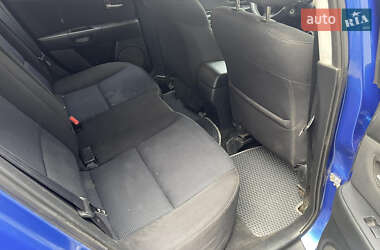 Хэтчбек Mazda 3 2005 в 