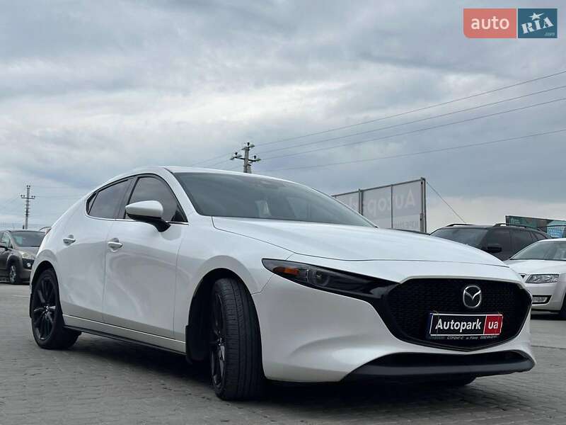 Хэтчбек Mazda 3 2019 в Львове