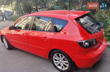 Хэтчбек Mazda 3 2007 в 