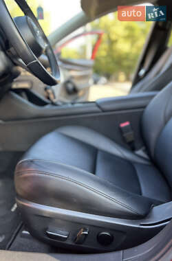 Седан Mazda 3 2018 в 