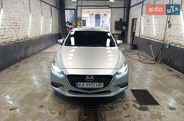 Mazda 3 2016