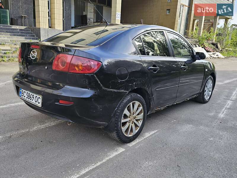 Седан Mazda 3 2004 в Киеве