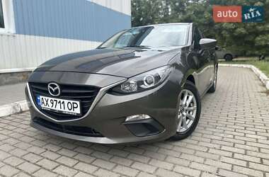 Седан Mazda 3 2015 в Харкові