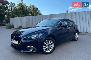Mazda 3 2015