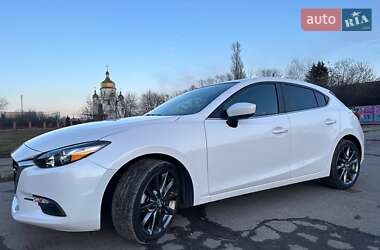 Хэтчбек Mazda 3 2018 в 