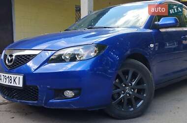 Седан Mazda 3 2008 в Золотоноше