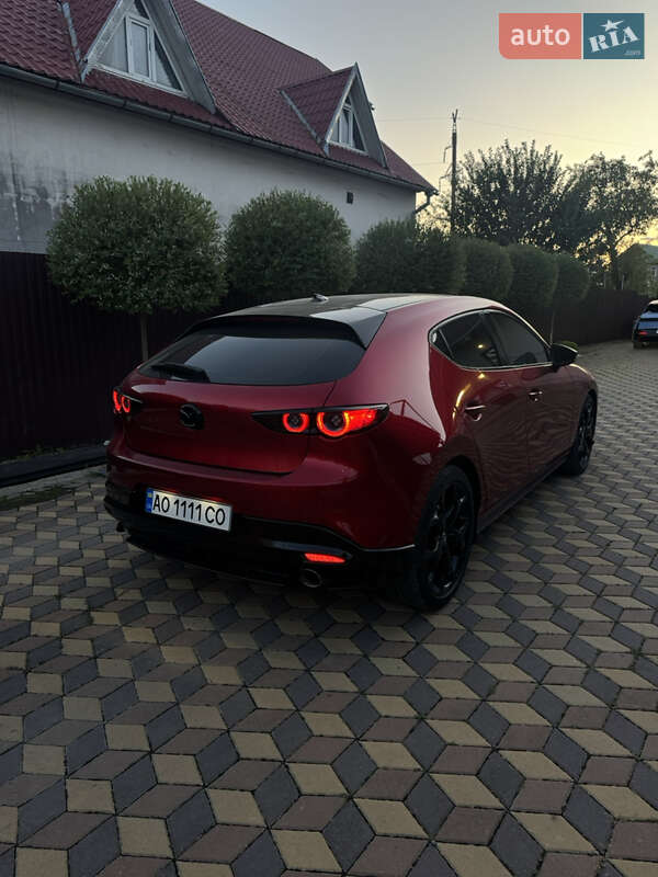 Хэтчбек Mazda 3 2021 в Мукачево