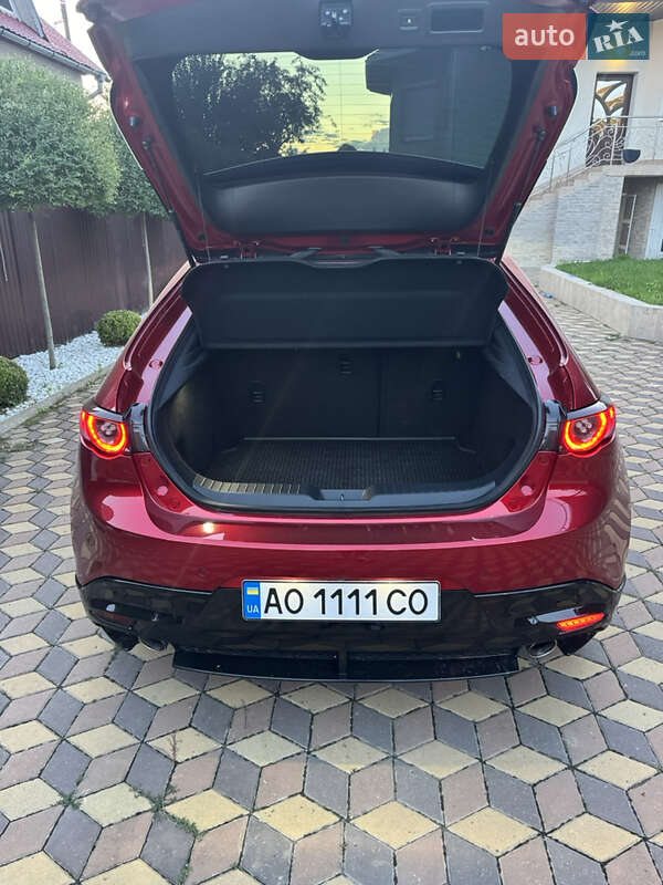Хэтчбек Mazda 3 2021 в Мукачево