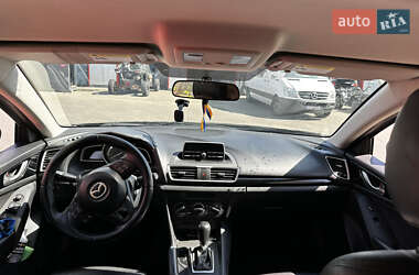 Седан Mazda 3 2013 в 