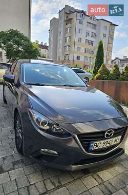 Седан Mazda 3 2016 в Львове