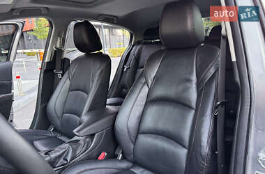 Хэтчбек Mazda 3 2014 в 