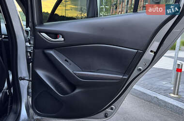 Хэтчбек Mazda 3 2014 в 