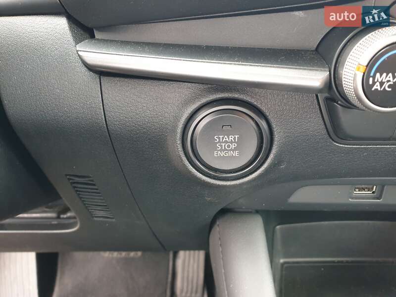 Седан Mazda 3 2019 в Києві