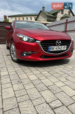Хэтчбек Mazda 3 2017 в Ровно