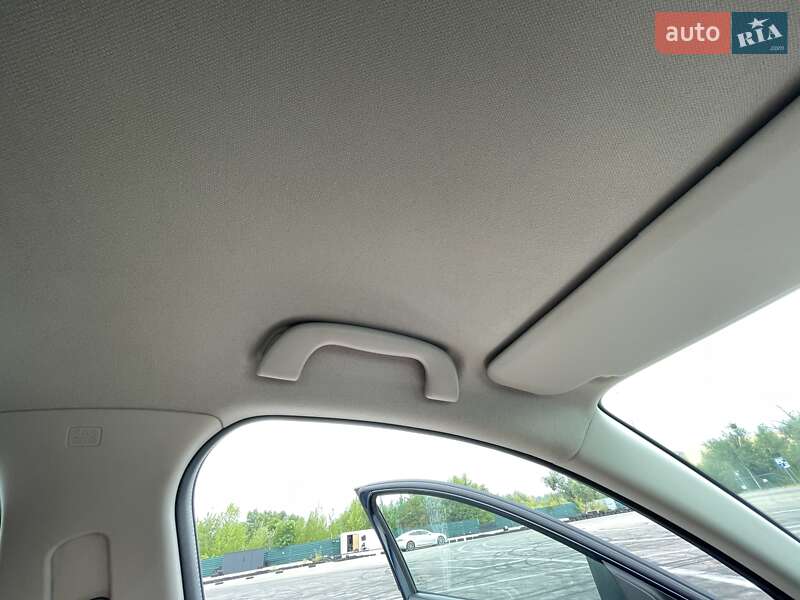 Хэтчбек Mazda 3 2018 в Киеве