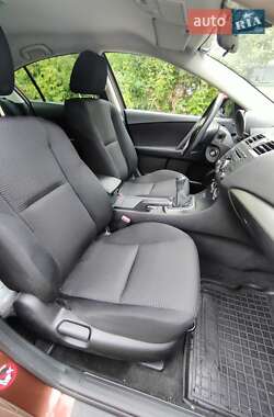 Седан Mazda 3 2011 в Броварах фото 17 Седан Mazda 3 2011 в Броварах
