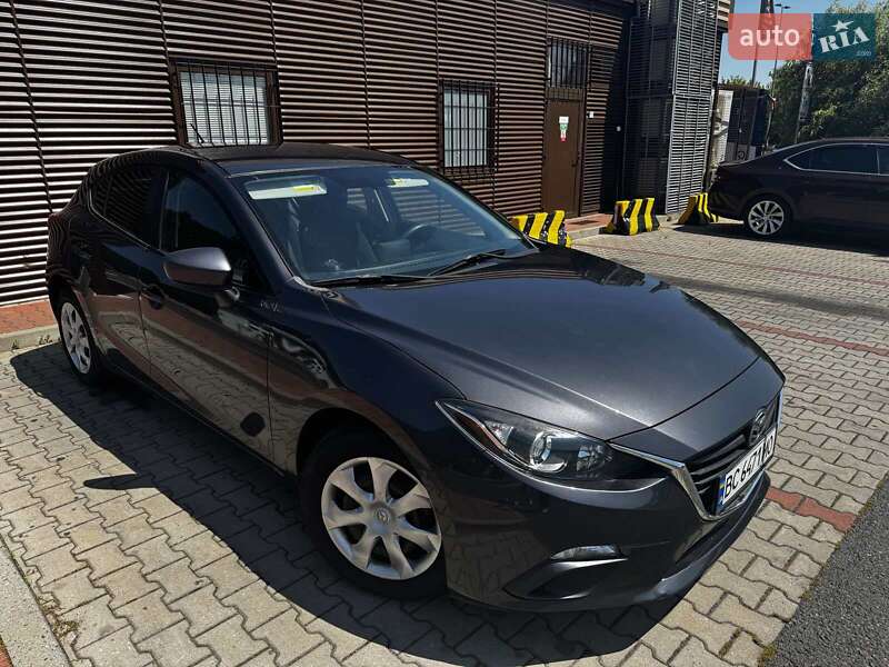 Хетчбек Mazda 3 2015 в Тячеві